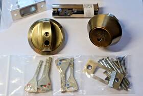 Protec2 Abloy Single Cylinder With Lockable Thumbturn Deadbolt Brass 3 Keys