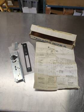 Ms1851a-310-313 Adams Rite Ms1851s-310-313 Deadbolt Deadlock Rad Faceplate 1 -1/8bs Drkbronze