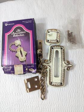 8865 Amerock Vintage Bonaventure Door Chain Security Guard Regency White Gold Ivory