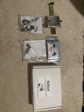 51538509 Bilco Steel Basement Door Lock Kit New