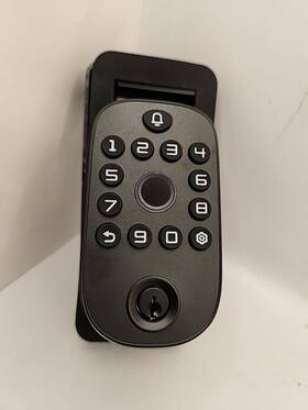 Udo15r-b-b-001 Bulist New Smart Lock. Black