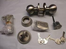 Kr3001 Callan Fairfield Keyed Entry &single Cylnder Deadbolt Door Lock S. Nickel