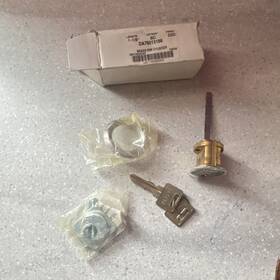 Da76013186 Dorma Brass Rim Cylinder Door Lock Sc 1-1/8 In With Key