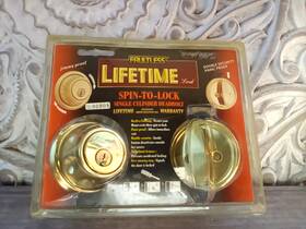 D5m7 Faultless Spin-to-lock Single Cylinder Deadbolt Lock Model #