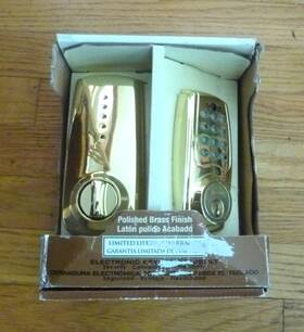 G27d01 Gatehouse Gate House Electronic Lock Set And Deadbolt Polished Brass