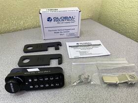 Global Industrial 707022498463 Electronic Vertical Keypad Lock With Master Key