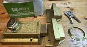 505b Guard Vtg Security Brass Deadlock Deadbolt Model No. New - Missing Lock