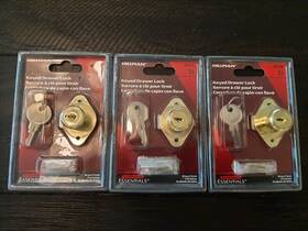 852236 Hillman Lot Of 3- Hardware Essentials Keyed Drawer Lock Brass - New