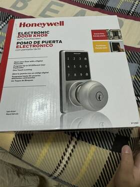 8733503 Honeywell - Electronic Door Knob With Touchscreen Satin Nickel..new
