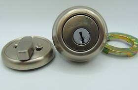 78015pkrcal Kwikset 780 Single Cylinder Keyed Entry Deadbolt Satin Nickel
