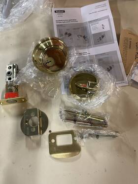 817-3s Kwikset Single Cylinder Deadbolt With Smartkey - Polished Brass For Mast