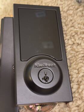 Kwikset 883351519250 Smartcode 916 Zigbee Touchscreen Keypad Electronic Deadbolt