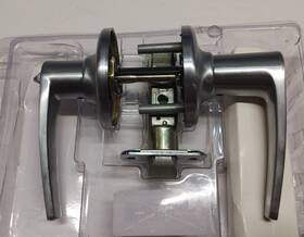 94050-583 Kwikset Delta Satin Chrome Exterior Keyed Entry With Smartkey