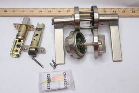 96900-432 Kwikset Lever With Single Cylinder Deadbolt Kit Satin Nickel - Dirty