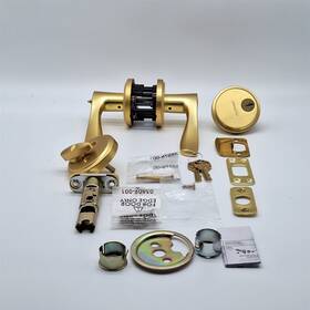 99910-074 Kwikset Sedona Front Door Lock Handle And Deadbolt Combo Set Satin Brass