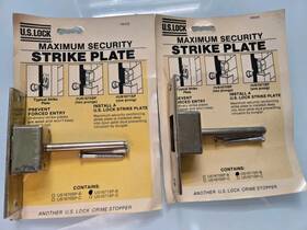 Us1671spb Lock & 2 Vtg. U.s. Maximum Security Strike Plate One Prong Made In Usa