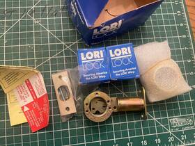 4524 Lori Lock Double Sided Deadbolt With All Parts New Sc1 Keyway Locksmith