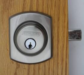 B60nggrw619 Schlage Single Cylinder Deadbolt Greenwich Trim Satin Nickel #8ti