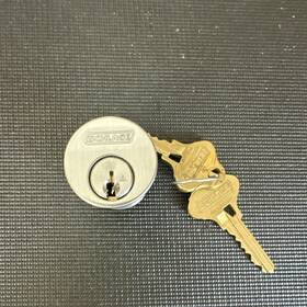 E2175-626 Schlage Everst C123 Keyed Door Lock Cylinder Satin Silver Finish With 2 Keys #1