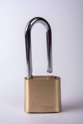 4-dial Sesamee 021919004378 Ccl Security 437 Bottom Resettable Heavy Duty Brass Padlock With 2-1/4
