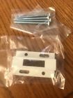 V984527 Pella Vinyl Sliding Door Strike Keeper White New