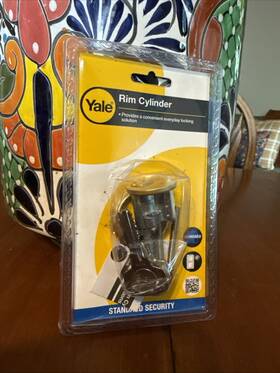 P1109 Yale Locks Replacement Rim Cylinder And 6 Keys Polished Brass Finish Visi Y