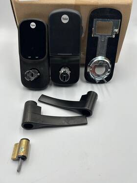 B-yrd450-wf1-rx-bsp Yale Security Assure Lock 2 Touchscreen With Wi-fi And Ridgefield Handle-black Suede