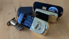 Ydr120-zw-us Yale Touchscreen Smart Deadbolt Lock Brass Finish