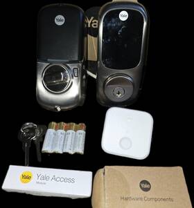 Yrd226-cbq-619 Yale Satin Nickel Assure Lock With Wi-fi Connected Touchscreen Smart Entry Door
