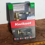 Kwikset Hall & Closet Lever Polished Brass Handle 720LL 3 Cp. Fixed Price $39.95.