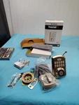 Kwikset Powerbolt 250 10-BUTTON Keypad Electronic Deadbolt Lock Satin Nickel. Fixed Price $24.89.