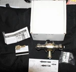 Medeco Eos Egg Knob Keyed Entry Residential Lock Set RLT031101-19-FM Brand New!!. Fixed Price $259.95.