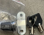 Pteromy Rv Storage Locks 7/8 In Bore Black Metal Keyed 4-PACK W/ Keys. Fixed Price $17.99.