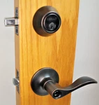 Defiant Naples Lever Single Cylinder Deadbolt Aged Bronze 1009014539 #9BI. Fixed Price $12.99.