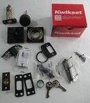 Kwikset Sqt 514 Smt 6AL Strkp Matte Black Smartkey Square Deadbolt 91580-085. Fixed Price $32.00.