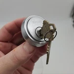 Schlage Rim Cylinder E2175 Satin Chrome 3/4"L Oal Pin Keyway Keyed Diff. Fixed Price $35.99.